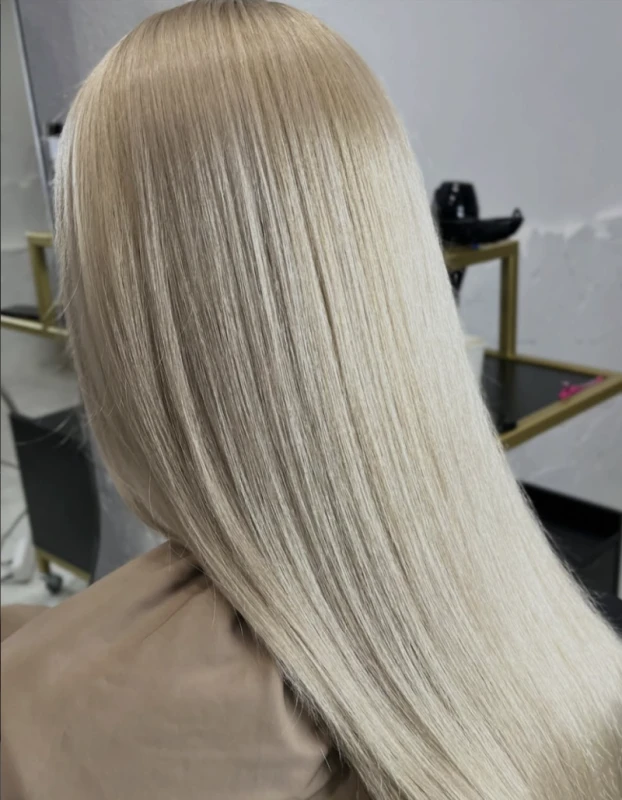 Фото 4 из портфолио Luxury Beauty Studio